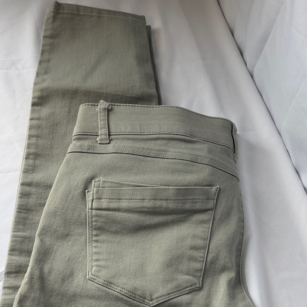 Democracy Olive Straight Leg Pants